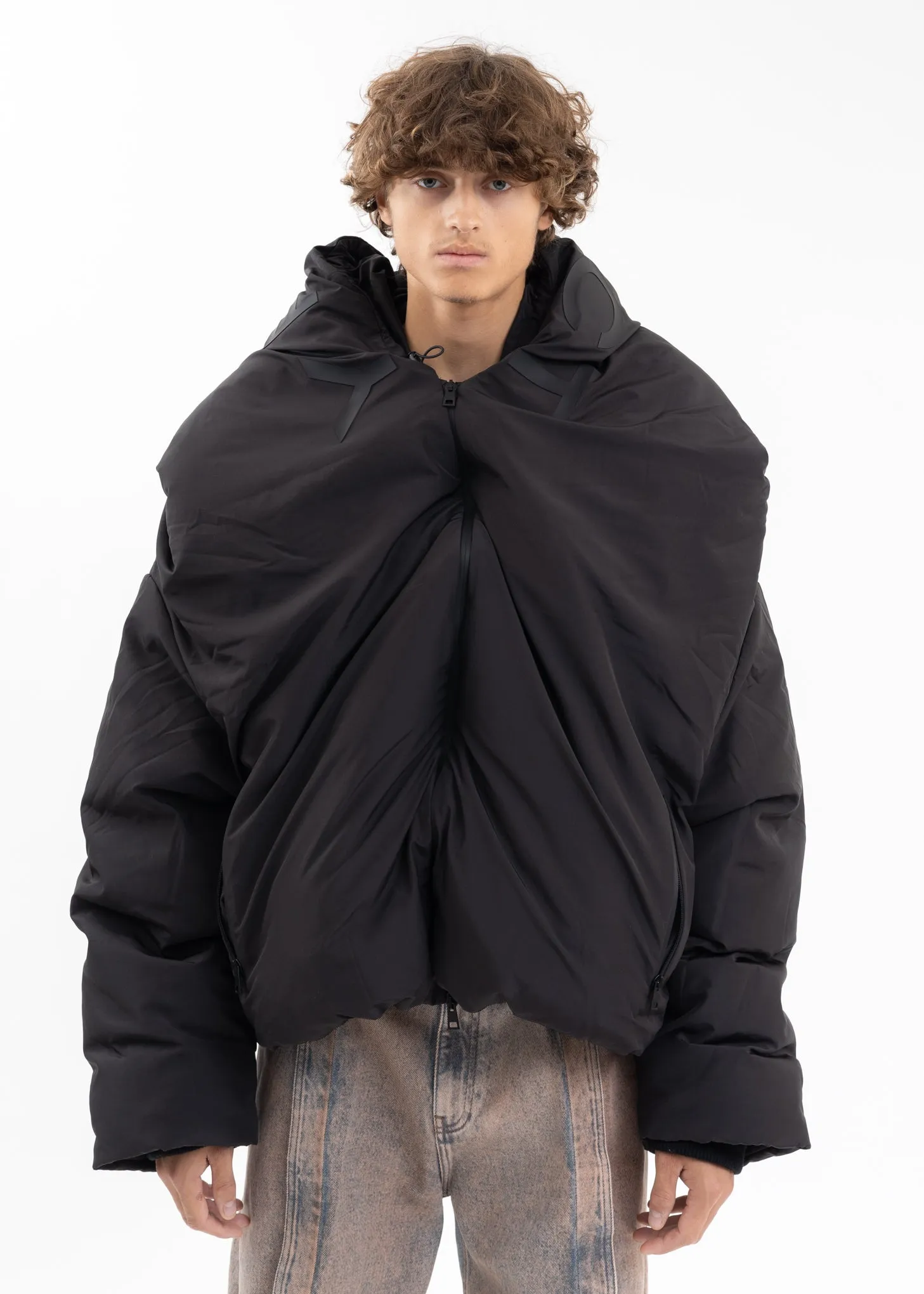 BLACK MONSTER PUFFER JACKET