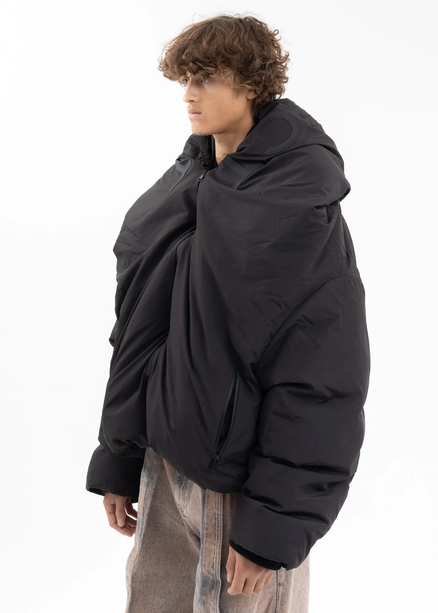 BLACK MONSTER PUFFER JACKET