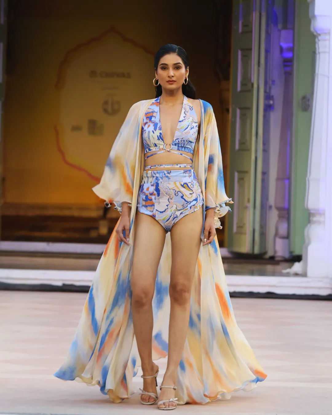 Printed strokes cape